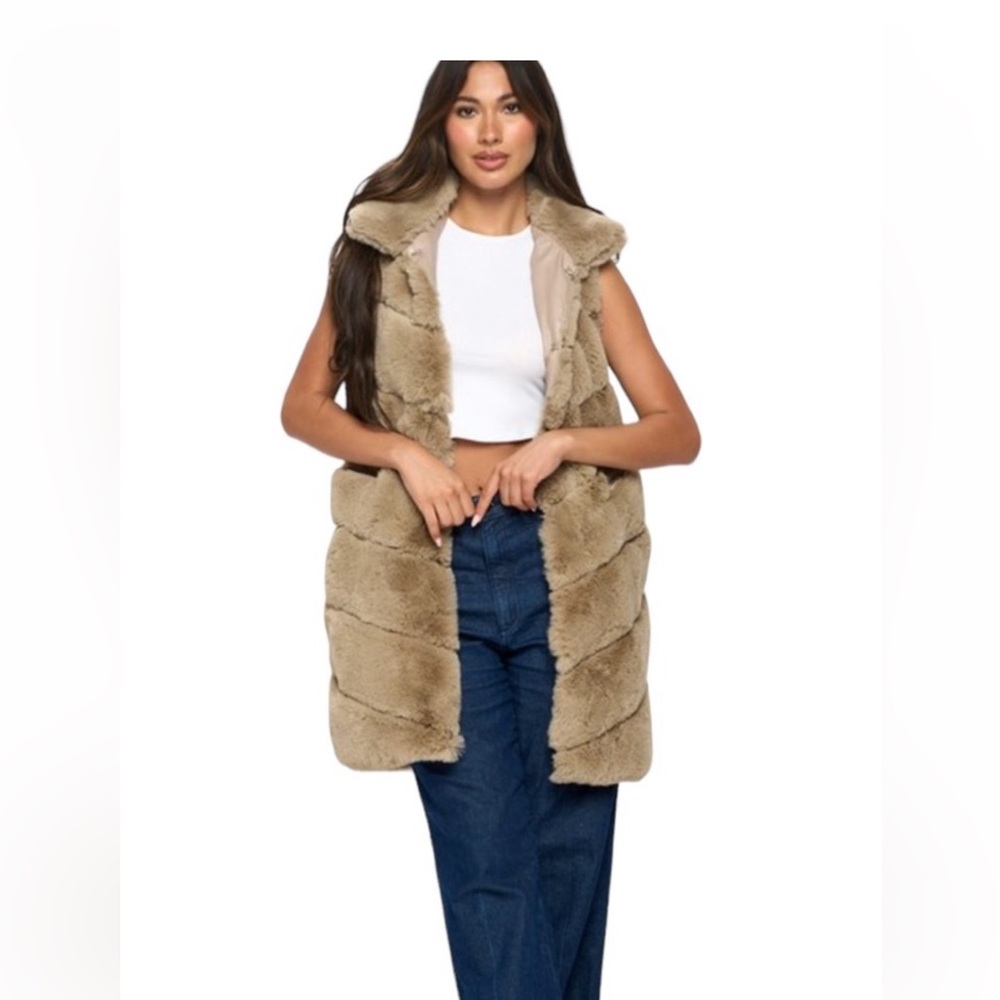 Faux fur vest